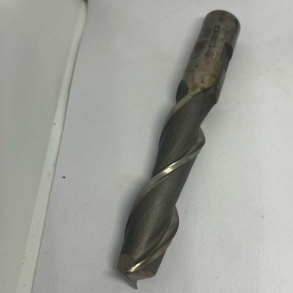 Regal Beloit HSS 2 Flute Bull Nose End Mill T301G13-46 .050 RAD 2FL - Picture 5 of 6